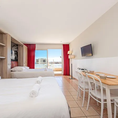 Josephine Apartman *